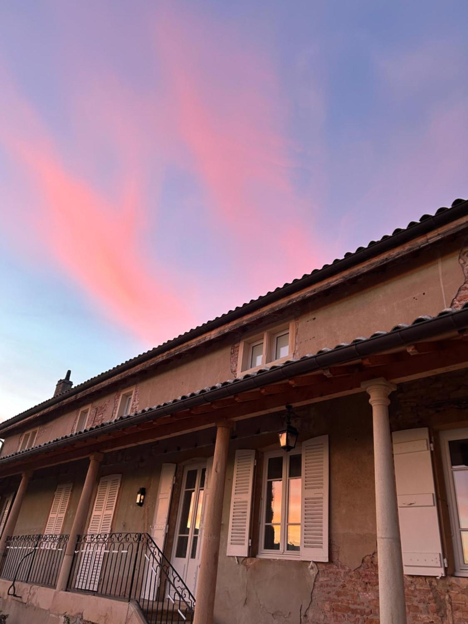 Chambres D'Hotes Vers La Croix Leynes Exterior foto